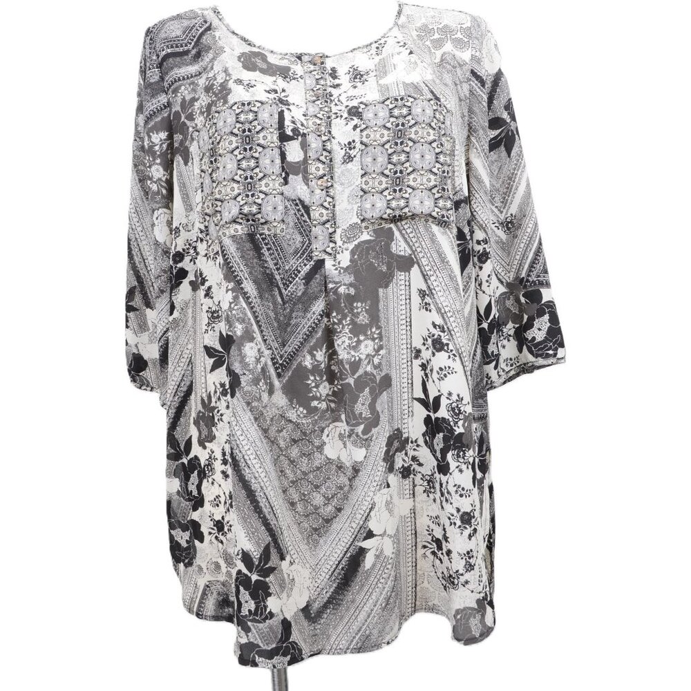Fig and Flower PLUS 2X Flowy Artsy 3/4 Sleeve Tunic Top Blouse Boho Floral